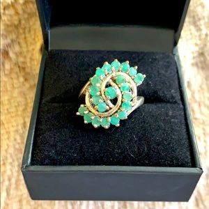 Vintage silver gemstone ring